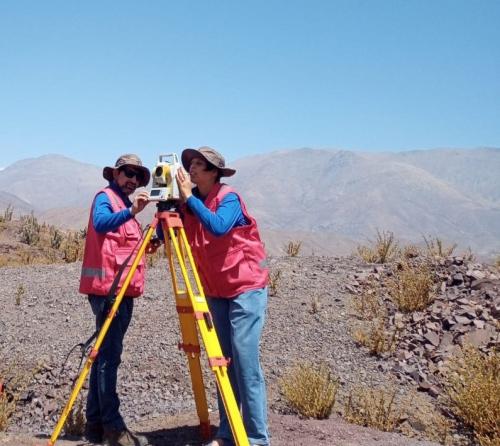 Levantamiento topográfico, con Estación Total.